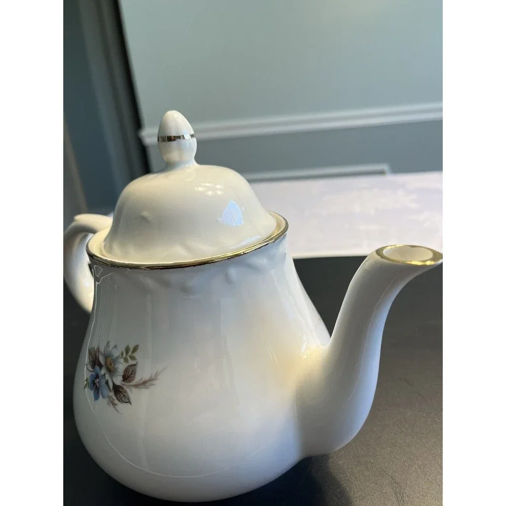 Vintage Arthur Wood Porcelain Ceramic Flowers Floral Teapot 5990 ~ England